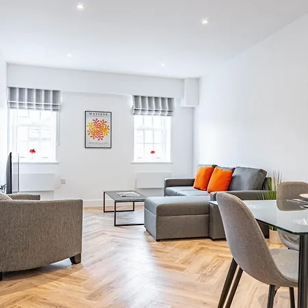 Wellington House By Celador Apartments Reading Exterior photo