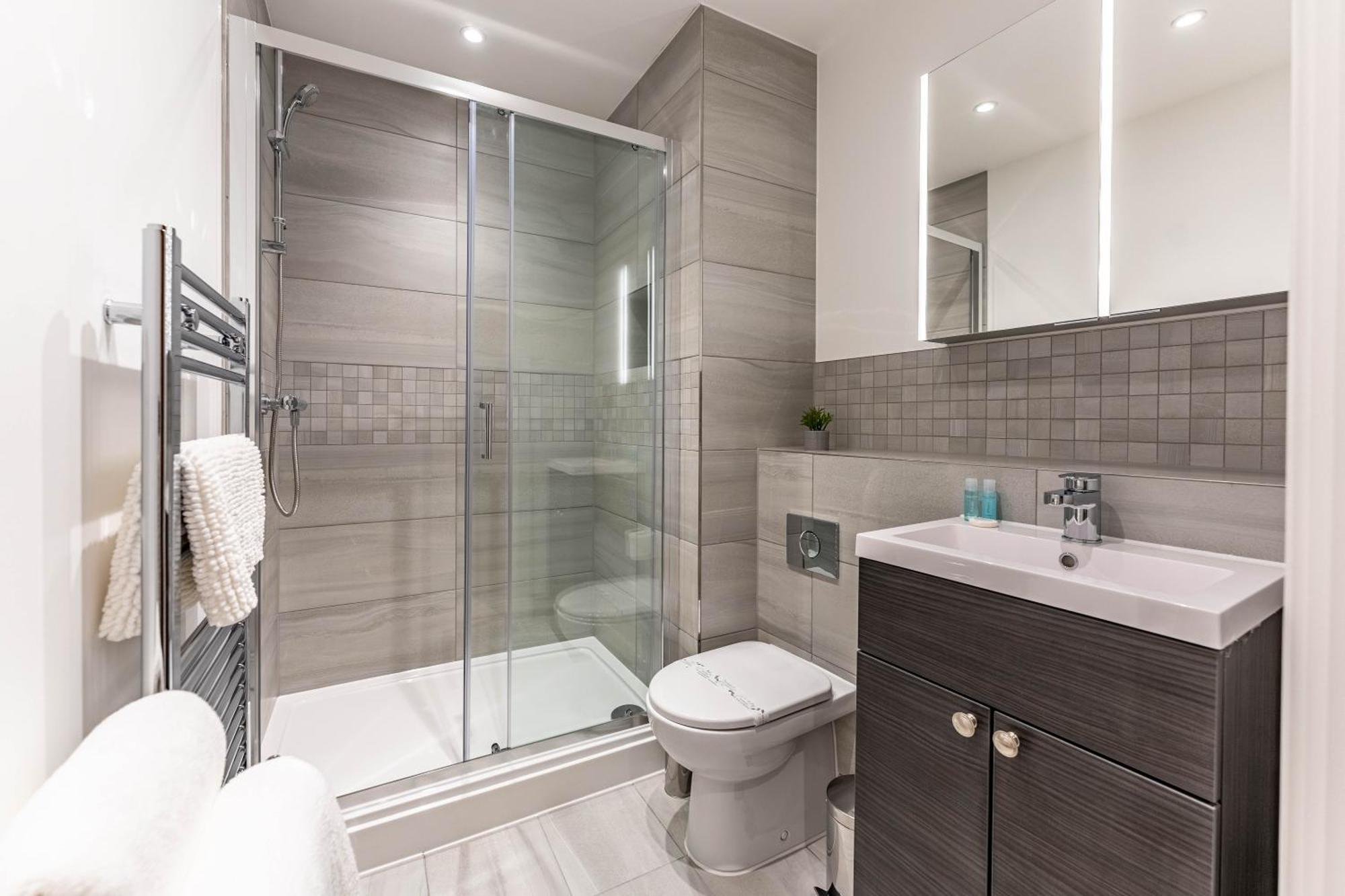 Wellington House By Celador