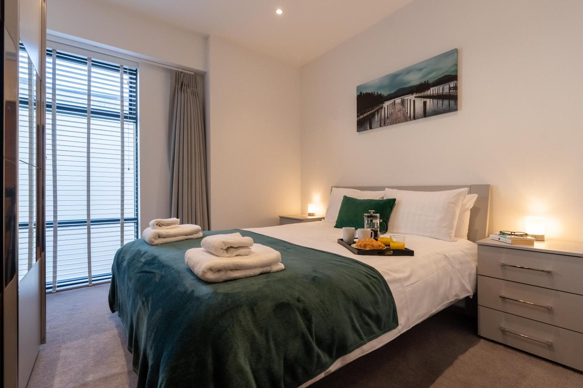 Wellington House By Celador Apartment Reading